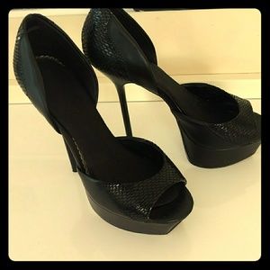 Bebe heels